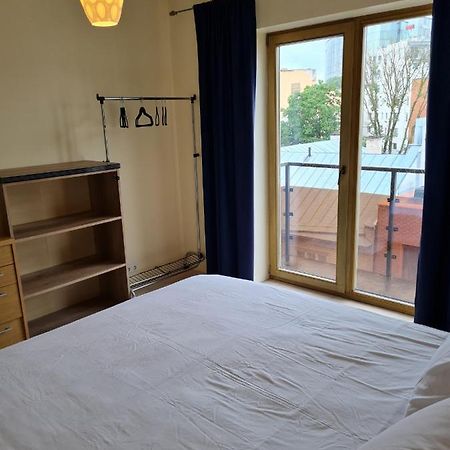 Cozy One Bedroom Apartment In City Center Ταλίν Εξωτερικό φωτογραφία