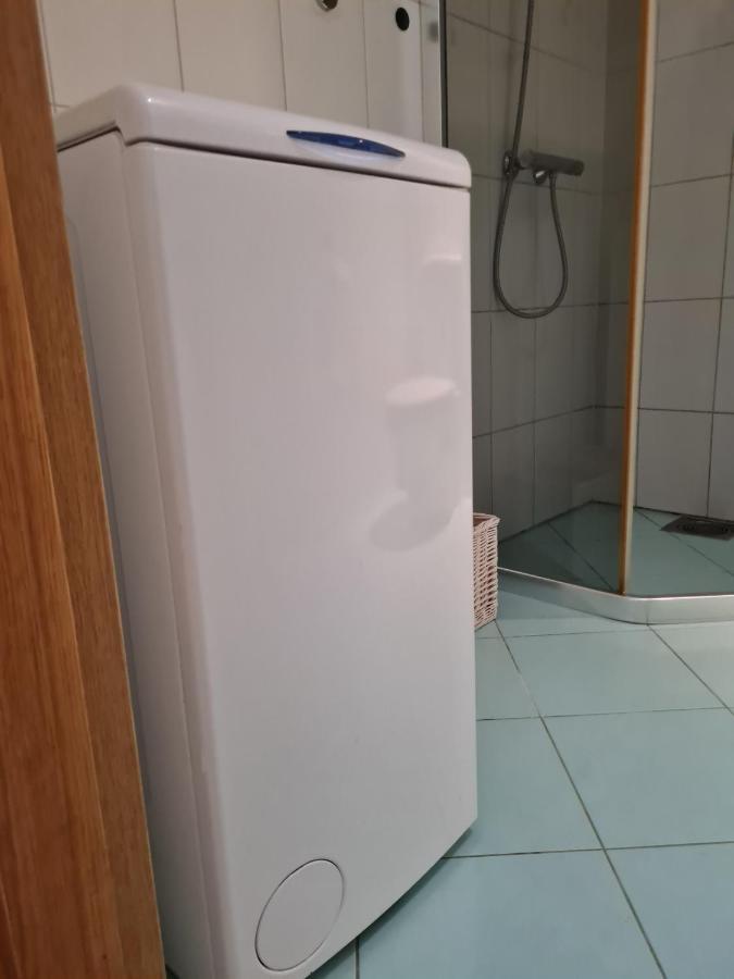 Cozy One Bedroom Apartment In City Center Ταλίν Εξωτερικό φωτογραφία